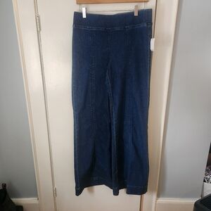 Talbots "Simply Flattering Collection" Dark Blue Wide Leg Jeans. NWT,  Size M.
